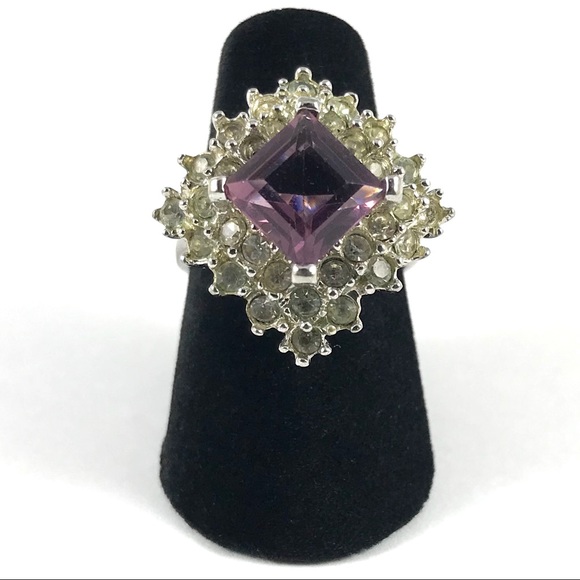 Vintage Jewelry - 18KT HGE White Gold Amethyst Cluster Ring Size 5.5